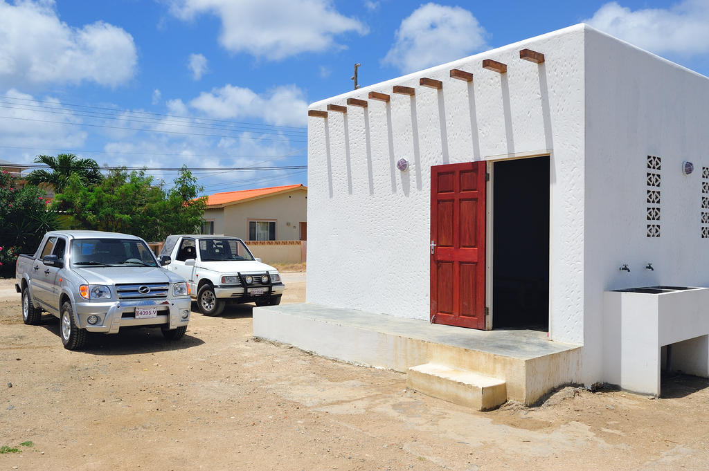 Bonaire Fun Apartments Exterior foto